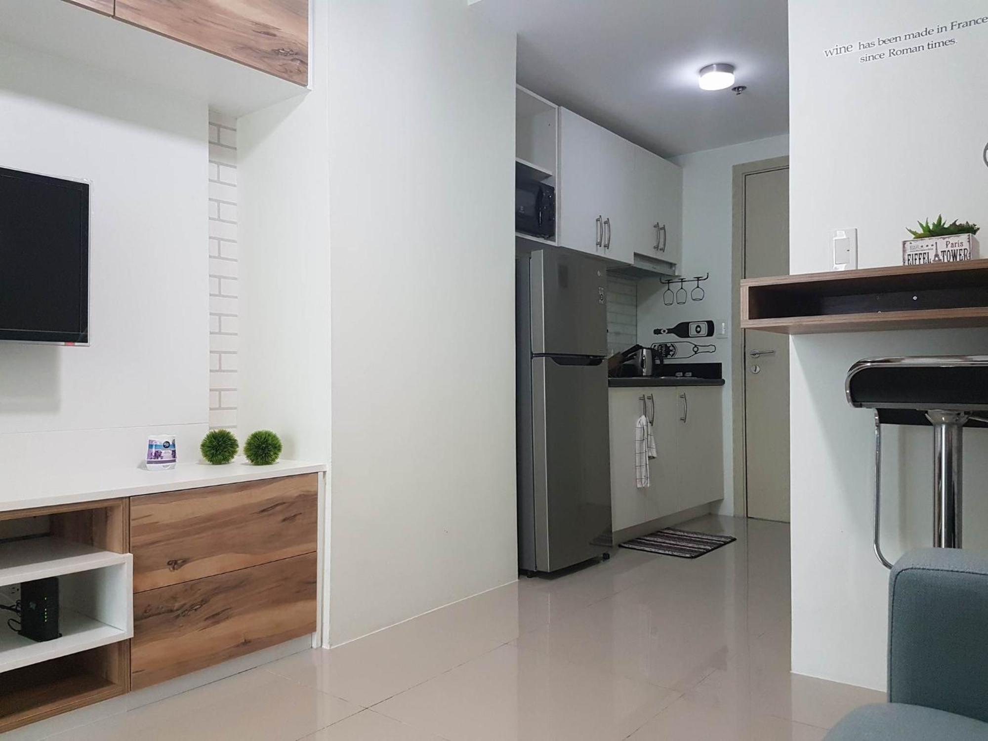 Linda'S Condo Manila Bilik gambar