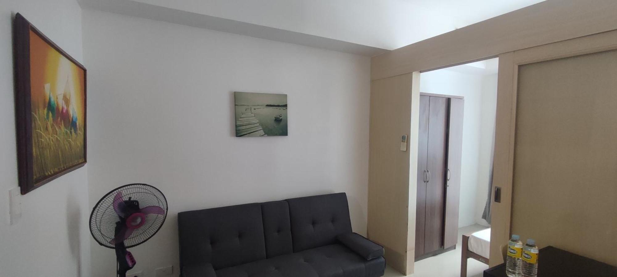 Linda'S Condo Manila Bilik gambar